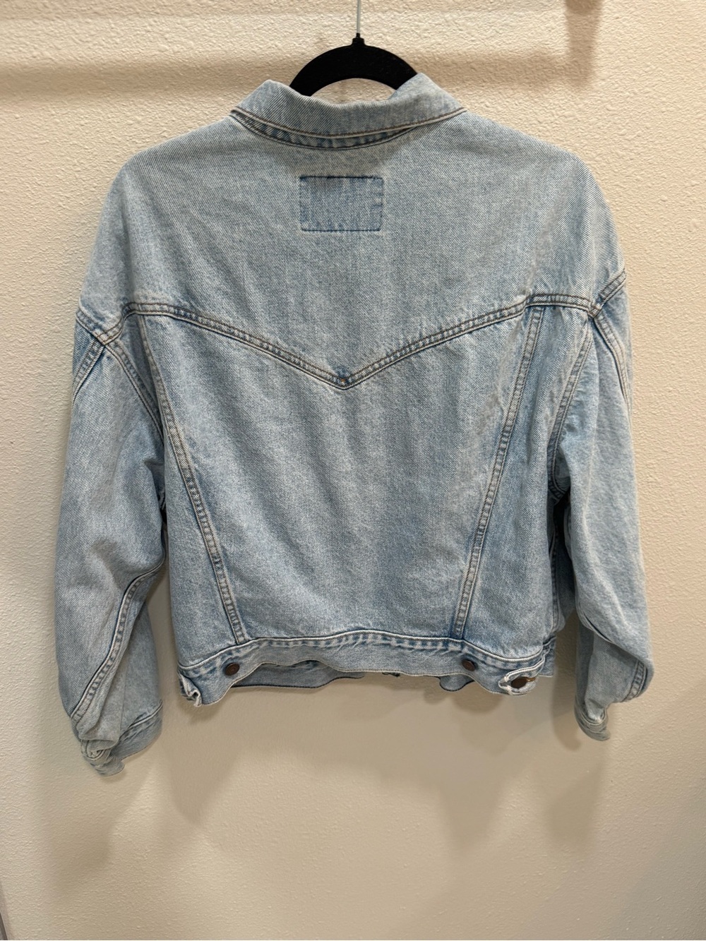 Levis Mens L Authentic Blue Denim Trucker Jean Jacket Faded Red Tag Short Y2K - Picture 8 of 15